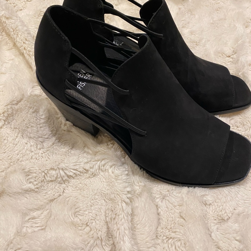 Eileen Fisher Black Open-Toe Mules by Vero Cuoio size 10